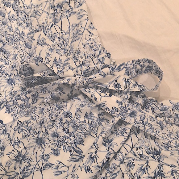 Brandy Melville Floral Tie Dress - Picture 3 of 5